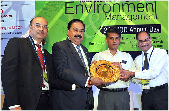 ONGC receives ‘Golden Peacock Award – 2013’ for HSE Practices HSE_Practices