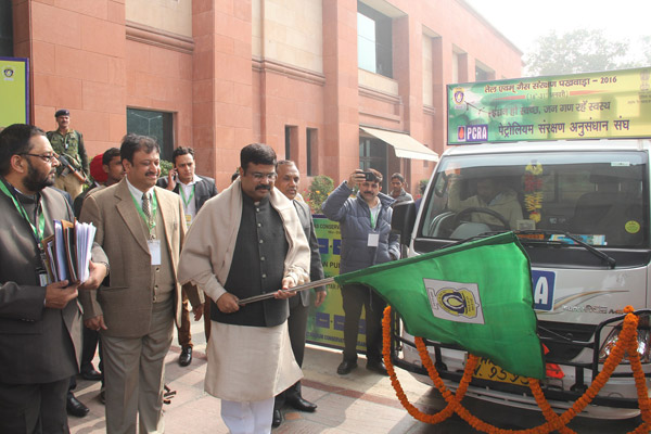 Flagging off the publicity van to spread conservation awareness