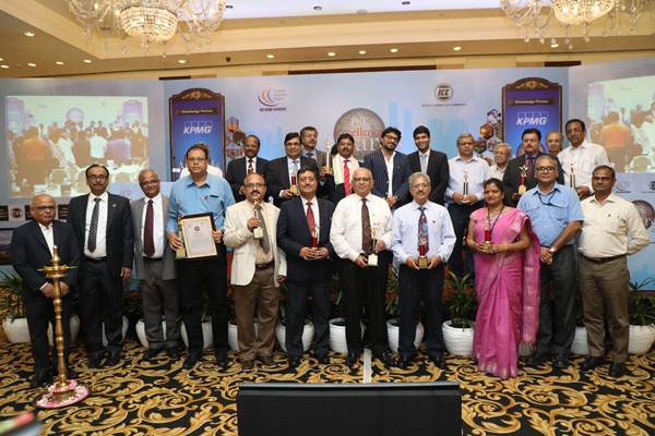 All the Winners and  Runners-Up awardees, in both the categories viz. (i) Maharatna and Navaratna and (ii) The Miniratna, with the Hon’ble Minister