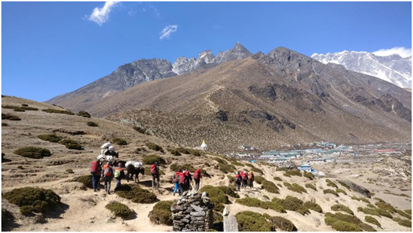 NGC Everest team hiking from Tyangboche to Dingboche
