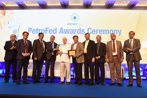ONGC CMD Directors with the award
