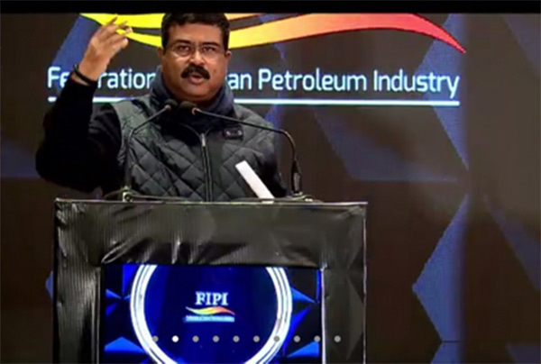 Petroleum Minister Dharmendra Pradhan addressing the august gathering at FIPI Awards 2020