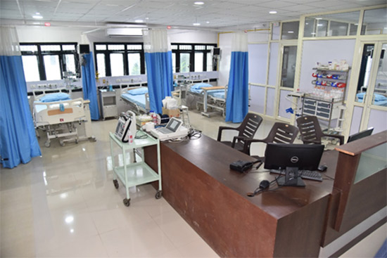 नवीनीकृत त्रिमूर्ति अस्पताल, अहमदाबाद 