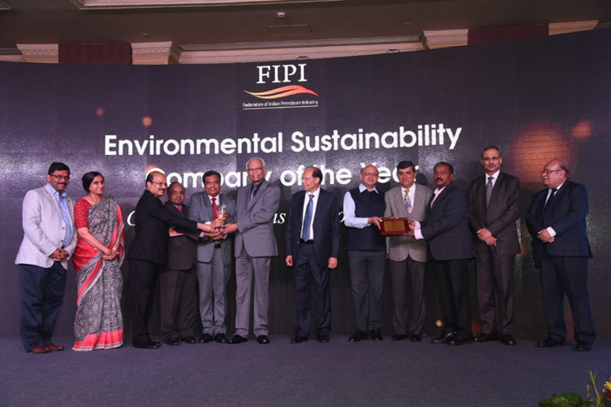 ONGC Team of Directors receive the prestigious FIPI Oil & Gas Award 2017 