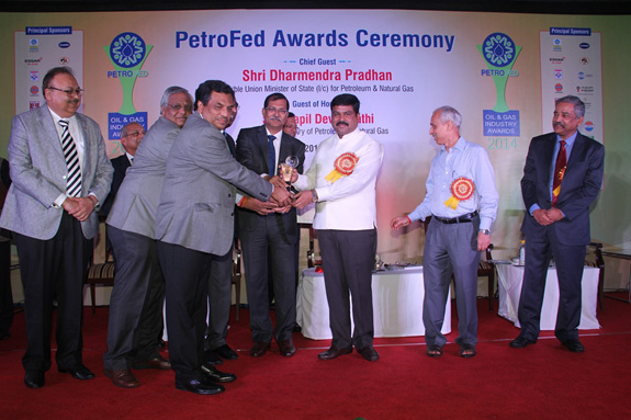 ONGC Directors receiving PetroFed award
