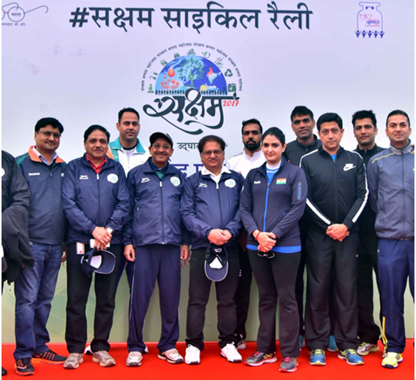 ONGC Sportsmen posed with the Board