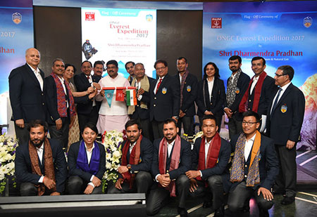 ONGC's Everest Team
