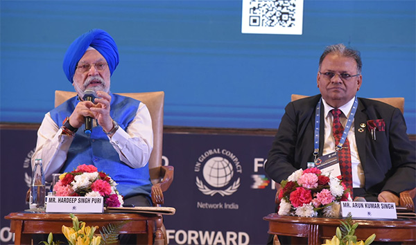 Shri Hardeep Singh Puri, Hon'ble Minister of Petroleum and Natural Gas, Ministry of Housing and Urban Affairs, as the Chief Guest for the convention alongside Arun Kumar Singh, Chairman & CEO, ONGC and President, UN GCNI