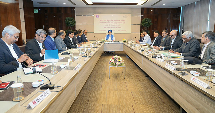 Hon’ble Minister during an interactive session