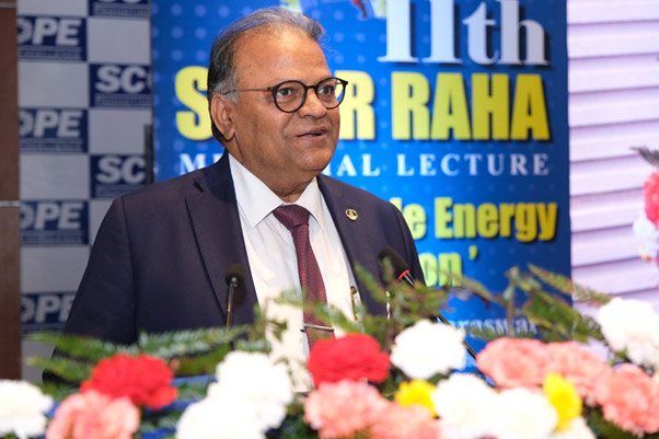 ONGC Chairman and CEO Arun Kumar Singh delivering the welcome address at the 11<sup>th</sup> Subir Raha Memorial Lecture